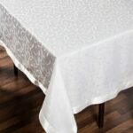 Stolnjak sa satenskom trakom 160x220 beli